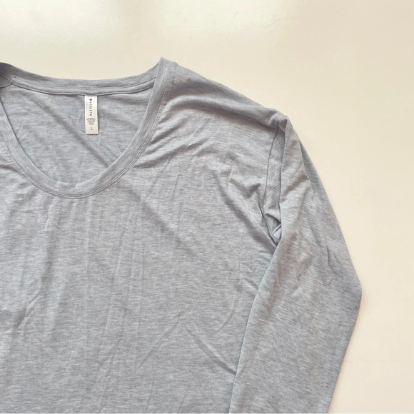 ATHLETA Cloudlight Stratus Top in Light Blue Size Large - Picture 5 of 10